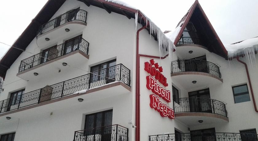 Hotel PISCUL NEGRU