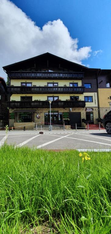 Pensiune CASA FRENȚ