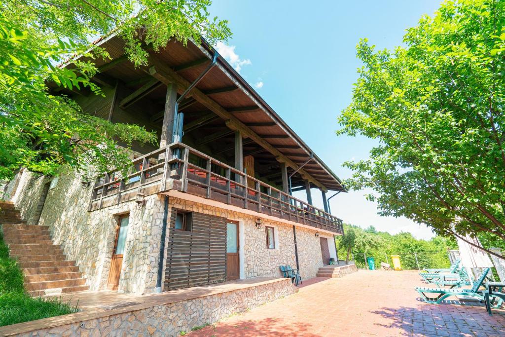 Pensiune CASA TISA