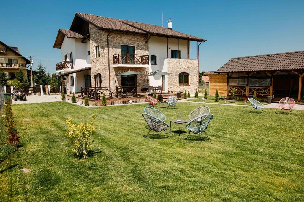 Pensiune CASA IARINA