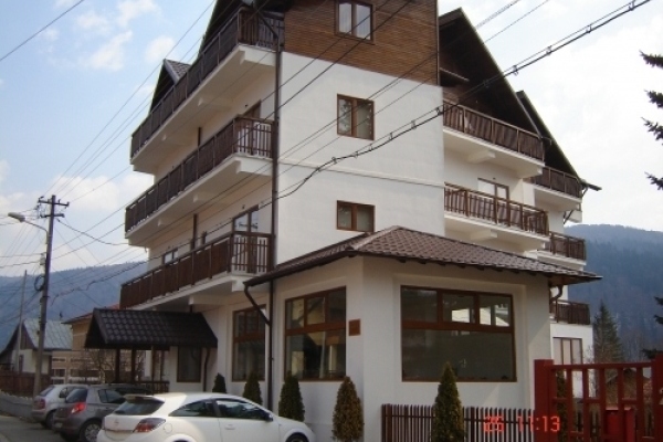 Pensiune Casa Alba