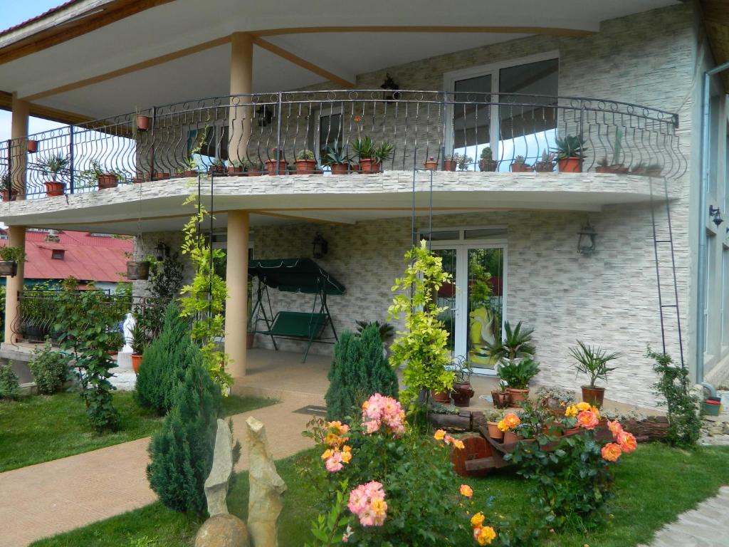 Pensiune Casa Cornelia