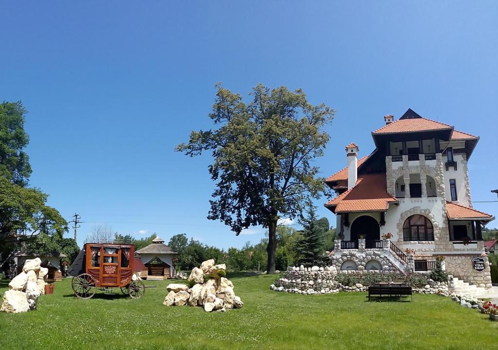 Pensiune MICUL CASTEL VILLA BRAN