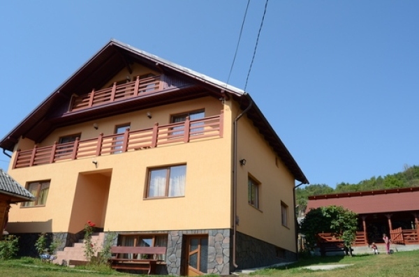 Pensiune CASA MARIA BOROICA