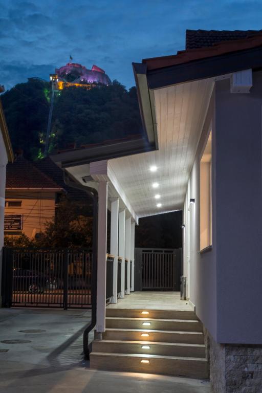 CASA BRANGA