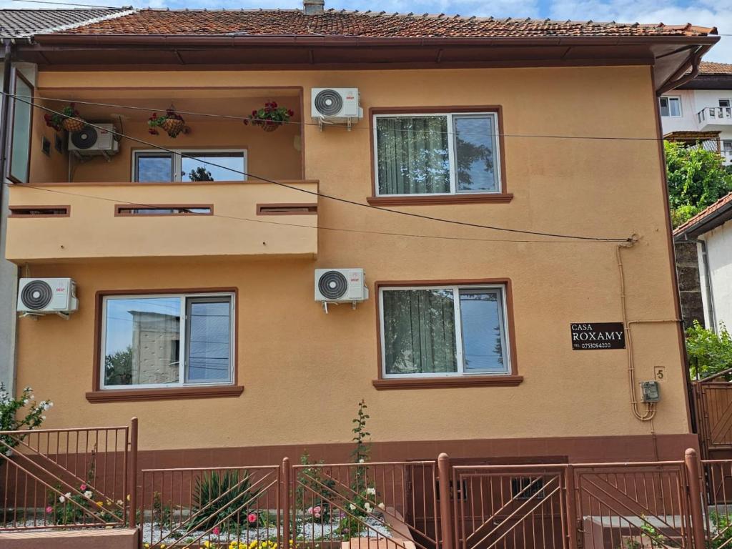 CASA ROXAMY