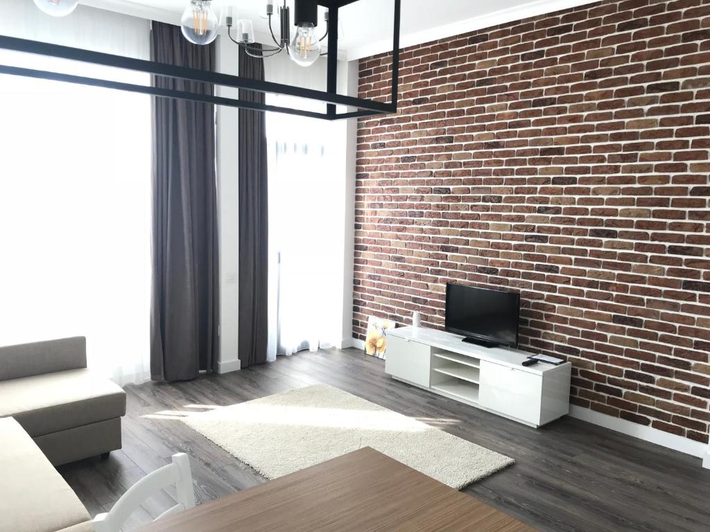 GIA SUITES