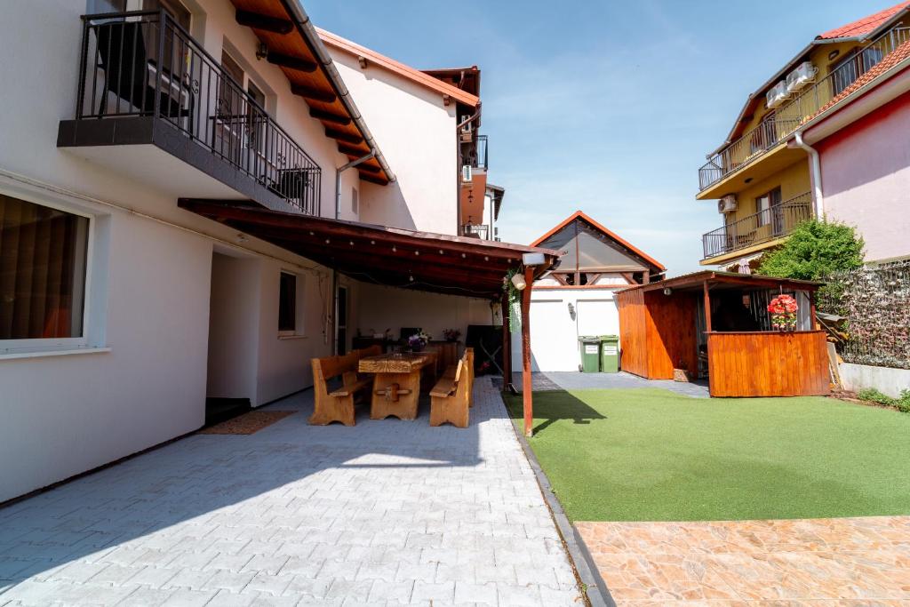 CASA CAROL