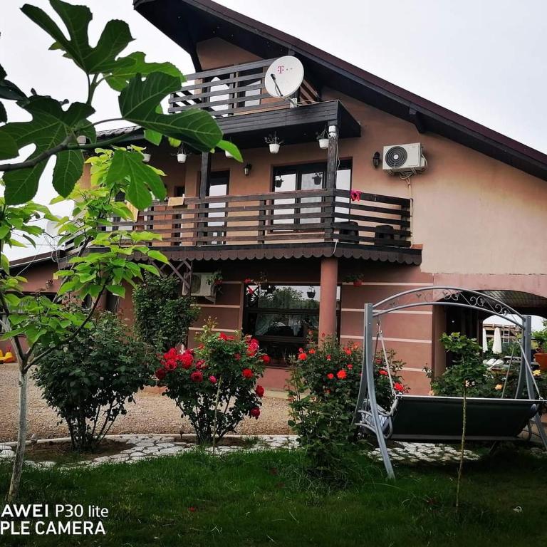 CASA IRIS