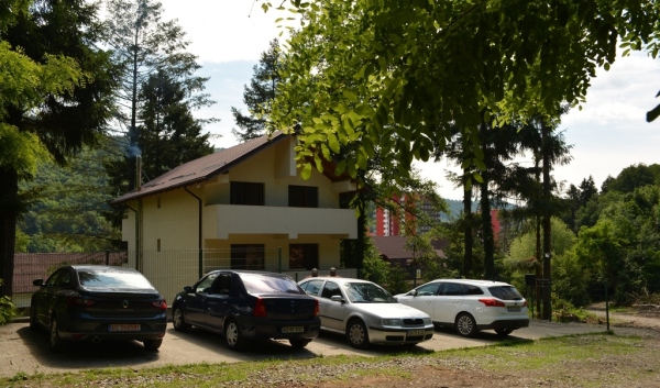 CASA NISTOR