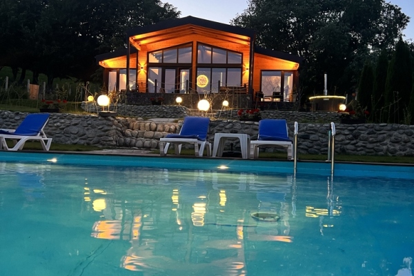Balada Dintre Dealuri - Casa Lunii