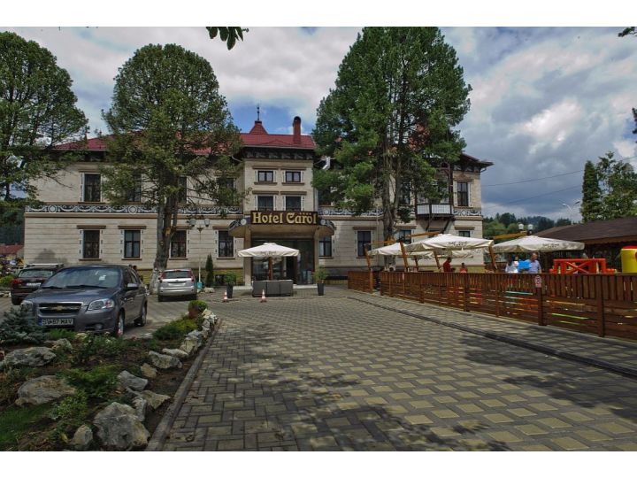 Hotel Carol