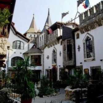 Castelul Printul Vanator Si Dracula