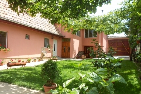Pensiune Casa Iliut
