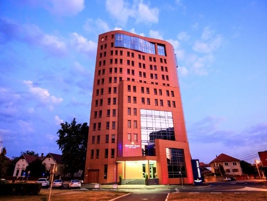 Hotel Golden Tulip Ana Tower